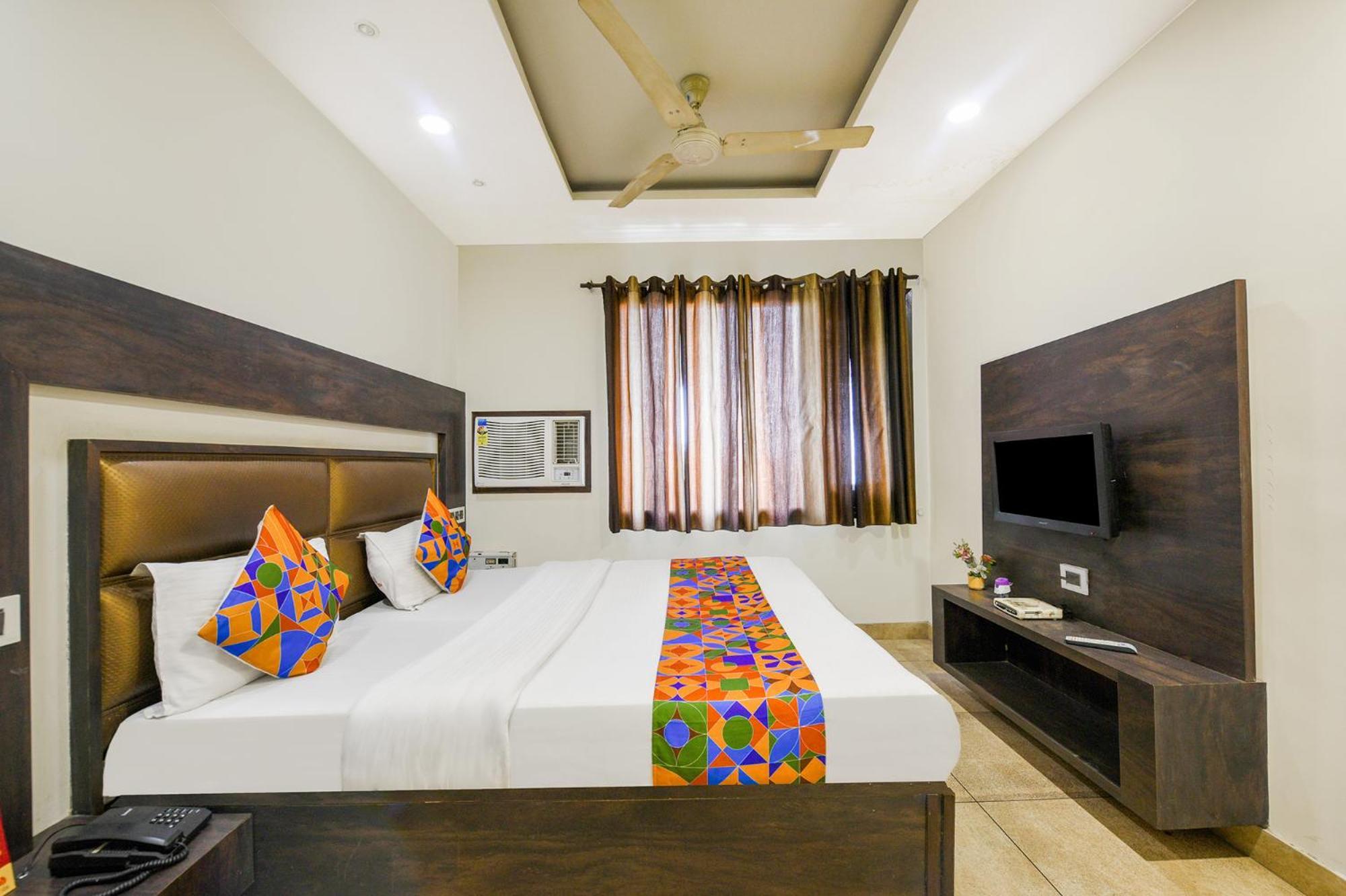 Fabhotel Nanda Ludhiana Exterior photo